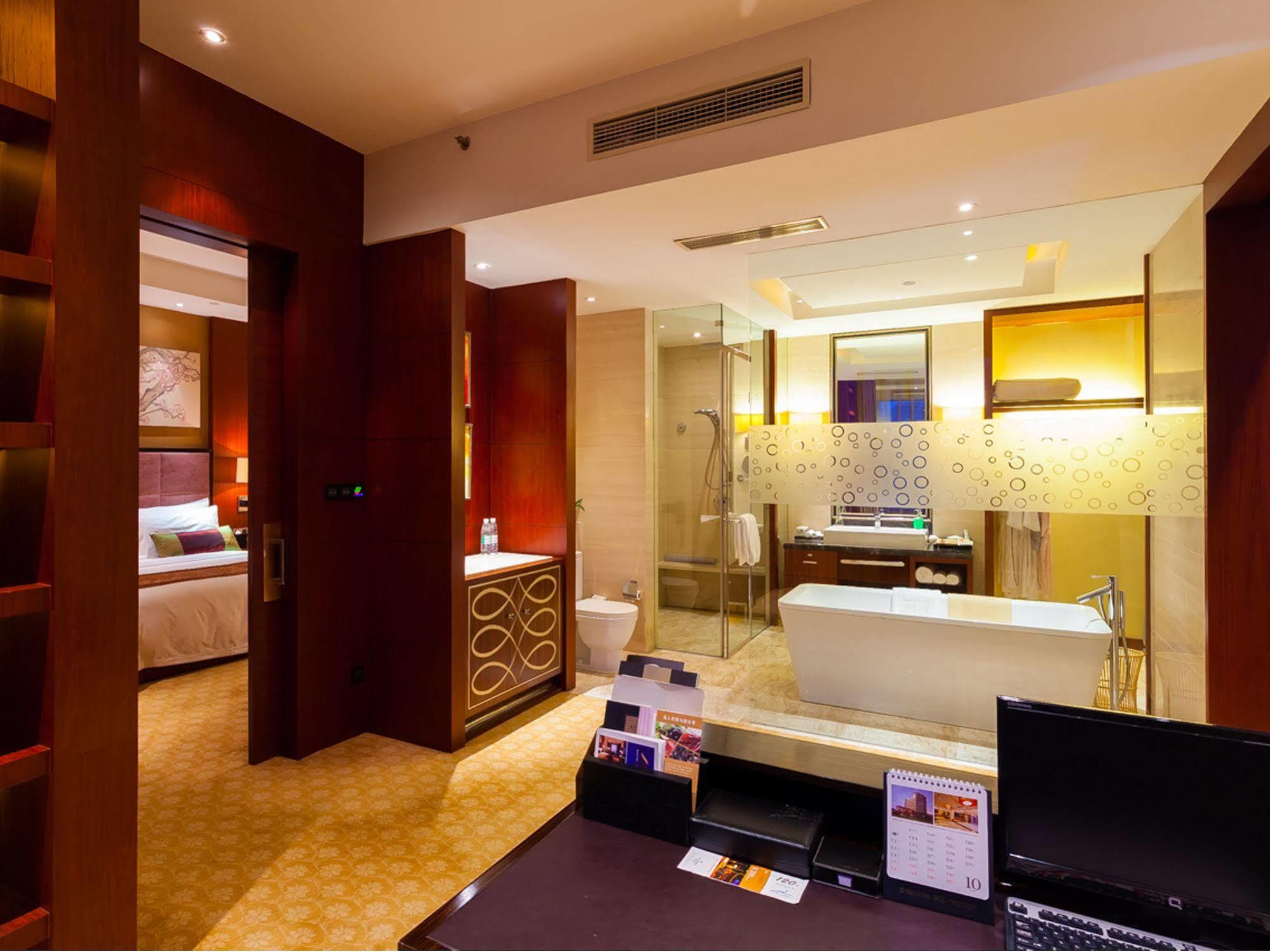 Celebrity City Hotel Chengdú Exterior foto